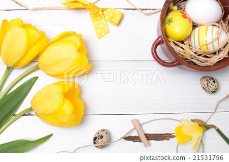 Vintage easter background with eggs and flowers. Vintage easter background with eggs and flowers. 21531796