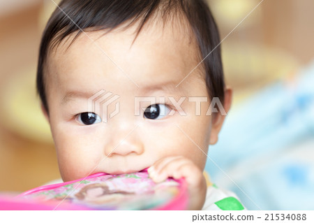 baby, infant, person 21534088