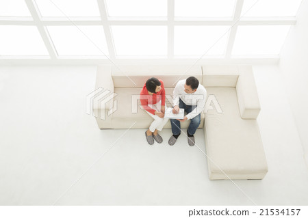 一對40多歲的夫婦 21534157