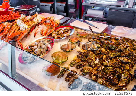 Fish market 21538575