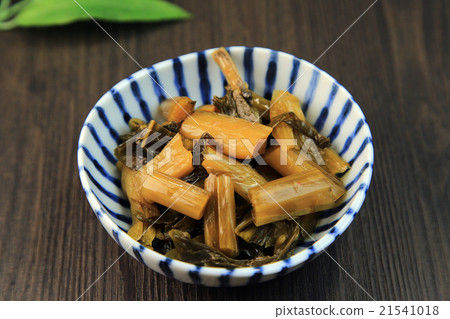 Pickled pickles 21541018