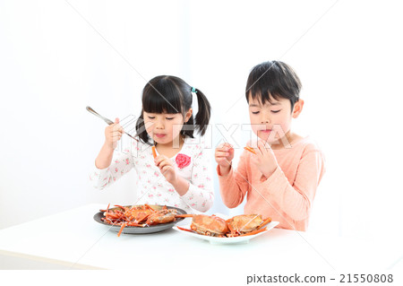 Children who eat crabs 21550808