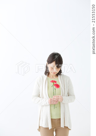 有花的中間婦女 21553150