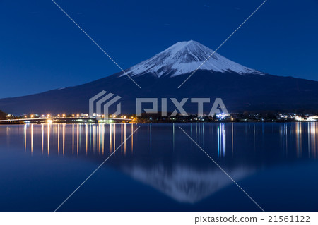 Kawaguchiko Mt. Fuji night view 21561122