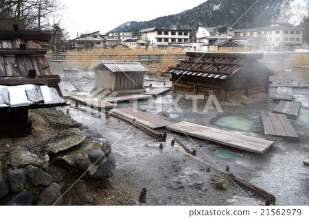 Okuhiko Yumoto Onsen in winter (Yubata) ② 21562979