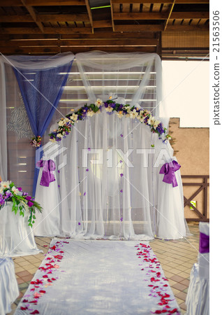 Wedding archway with flowers for a wedding Wedding archway with flowers for a wedding 21563506