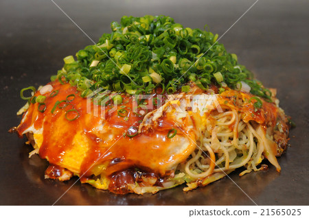 Hiroshima style okonomiyaki Hiroshima style okonomiyaki 21565025