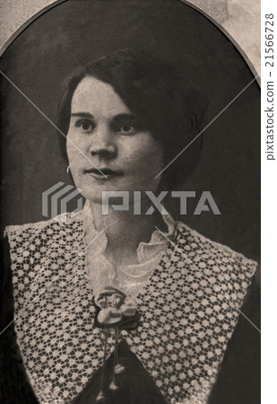 Vintage portrait 21566728