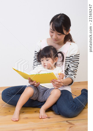 Story telling 21569247