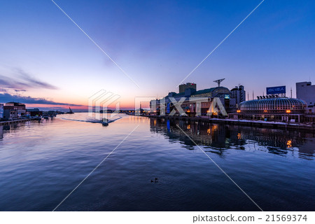 Ship returning to Kushiro River 1 Ship returning to Kushiro River 1 21569374