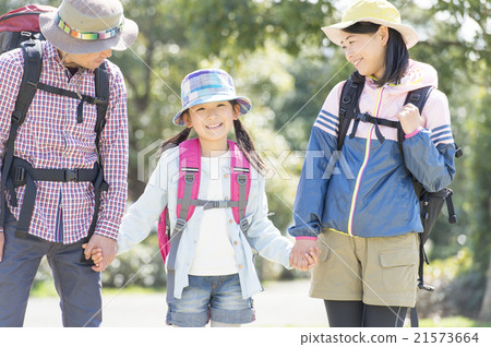 Hiking with family 21573664
