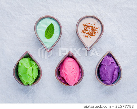 Alternative skin care and homemade scrubs . Alternative skin care and homemade scrubs . 21577798