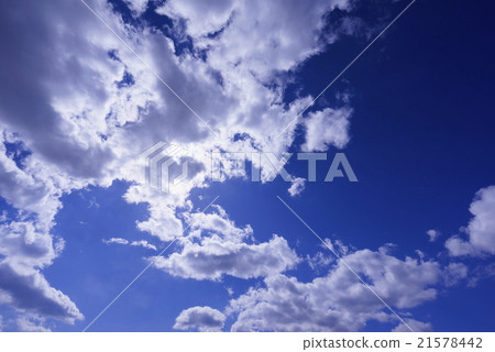 Pleasant skies Blue sky and white cloud background image Completion prediction Perth material Composite photo Wallpaper Copy space side 21578442