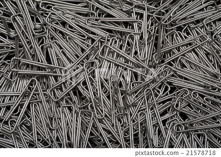 Metallic paper clips 21578718