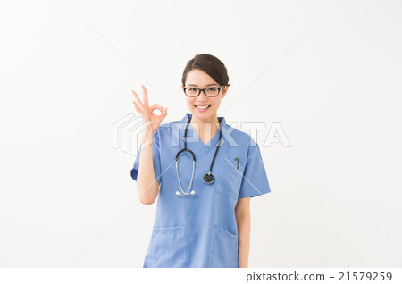 Medical image (women in their twenties) Medical image (women in their twenties) 21579259