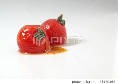 A crushed mini tomato 21580368