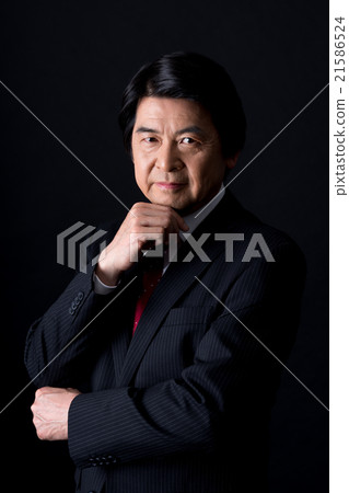 Middle businessman 21586524