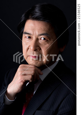 中間的商人 21586525