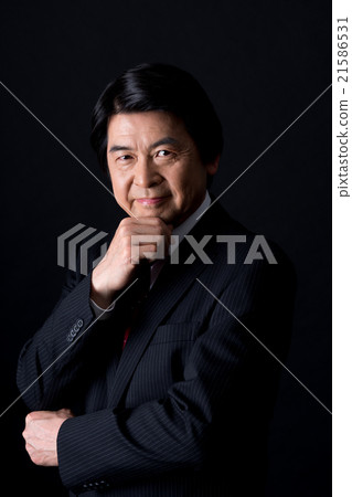 中間的商人 中間的商人 21586531