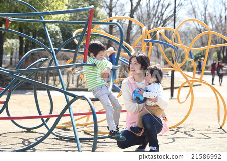 家庭主婦和孩子們 家庭主婦和孩子們 21586992