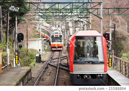 Switchback simultaneous incoming line at the upper Odashidai signal station on Hakone Tozan Railway 21588804