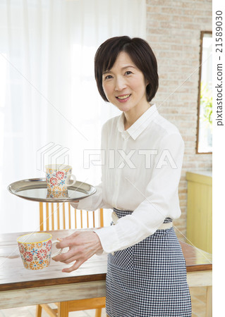 圍裙50的女性 圍裙50的女性 21589030