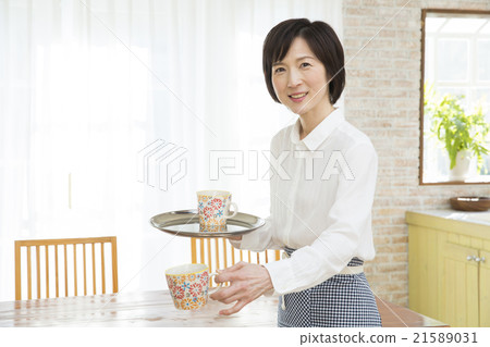 圍裙50的女性 圍裙50的女性 21589031