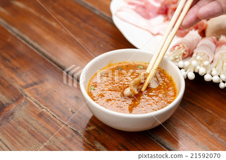 Pork and sea food grill 21592070