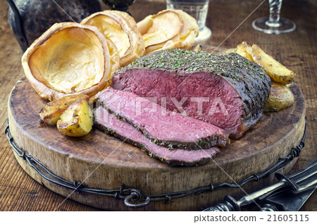 Roast Beef with Yorkshire Pudding 21605115