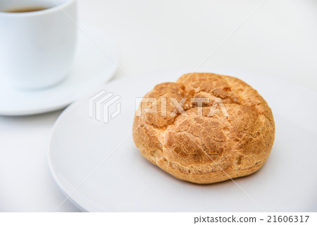 Purple cream and coffee Purple cream and coffee 21606317
