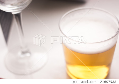 Beer glass in pub bar Beer glass in pub bar 21607588