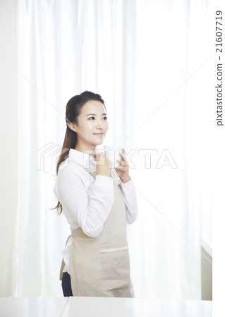 家庭主婦 21607719