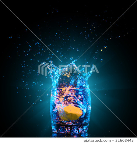 cocktail in glass with splashes cocktail in glass with splashes 21608442
