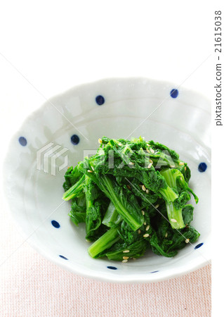 Dipping of wasabi vegetables 4 Dipping of wasabi vegetables 4 21615038