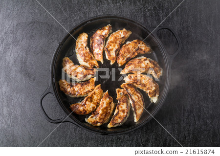 鐵鍋餃子鐵鍋鍋貼中國食品 21615874