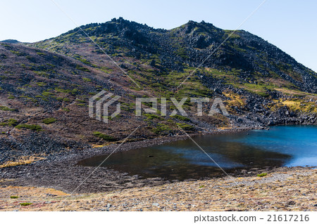 Mount Tom Lausi and Kitauma. September Mount Tom Lausi and Kitauma. September 21617216