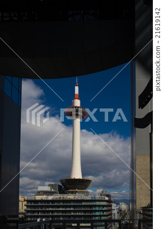 Shot of Kyoto Tower in front of JR Kyoto station in Shimogyo-ku, Kyoto-shi 21619142