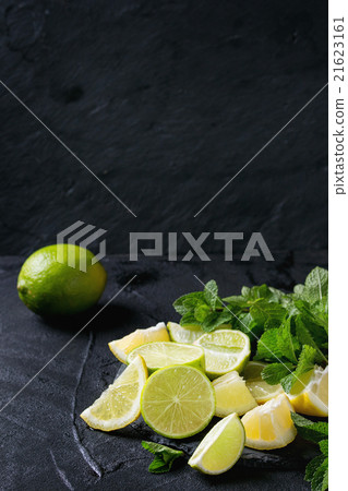 Lime and lemons with mint 21623161