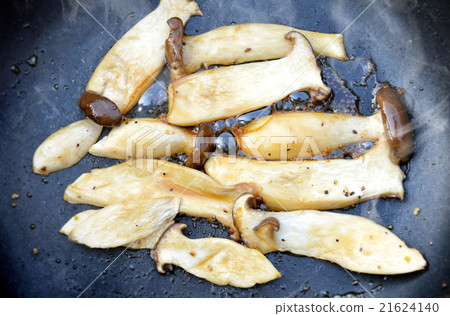 hot steak teriyaki eringi mashroom 21624140