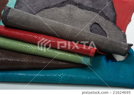 Stingray exotic leather, hide in five colours Stingray exotic leather, hide in five colours 21624695