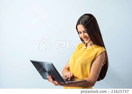 Nice photo of young business woman Nice photo of young business woman 21625737