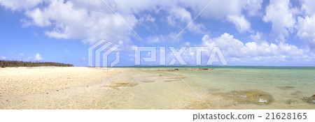 Midsummer resort Located in Kohamajima in Okinawa island Beach of Okinawa island 21628165