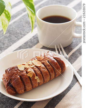 Chocolate Danish Chocolate Danish 21628879