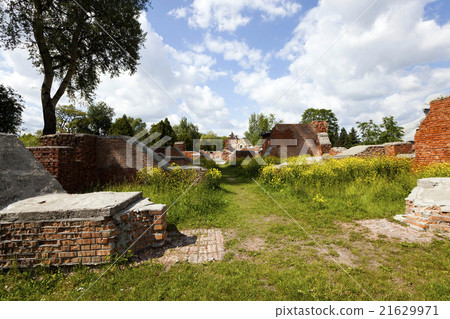 the Brest Fortress   21629971