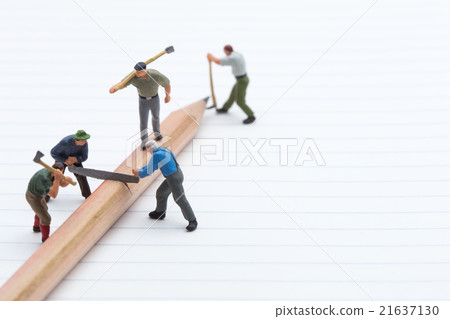 carpenter 21637130