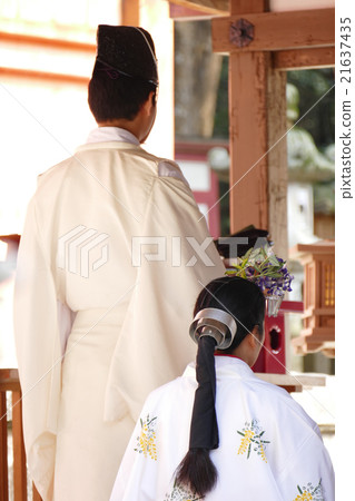 神道女祭司 21637435