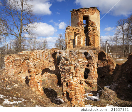 the ruins of an ancient fortress the ruins of an ancient fortress 21637551