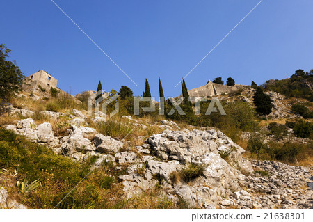 ruins of the fortress  21638301