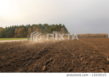 plowed for crop land   21638525
