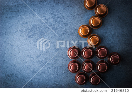 Coffee cup made by coffee capsules  21646810